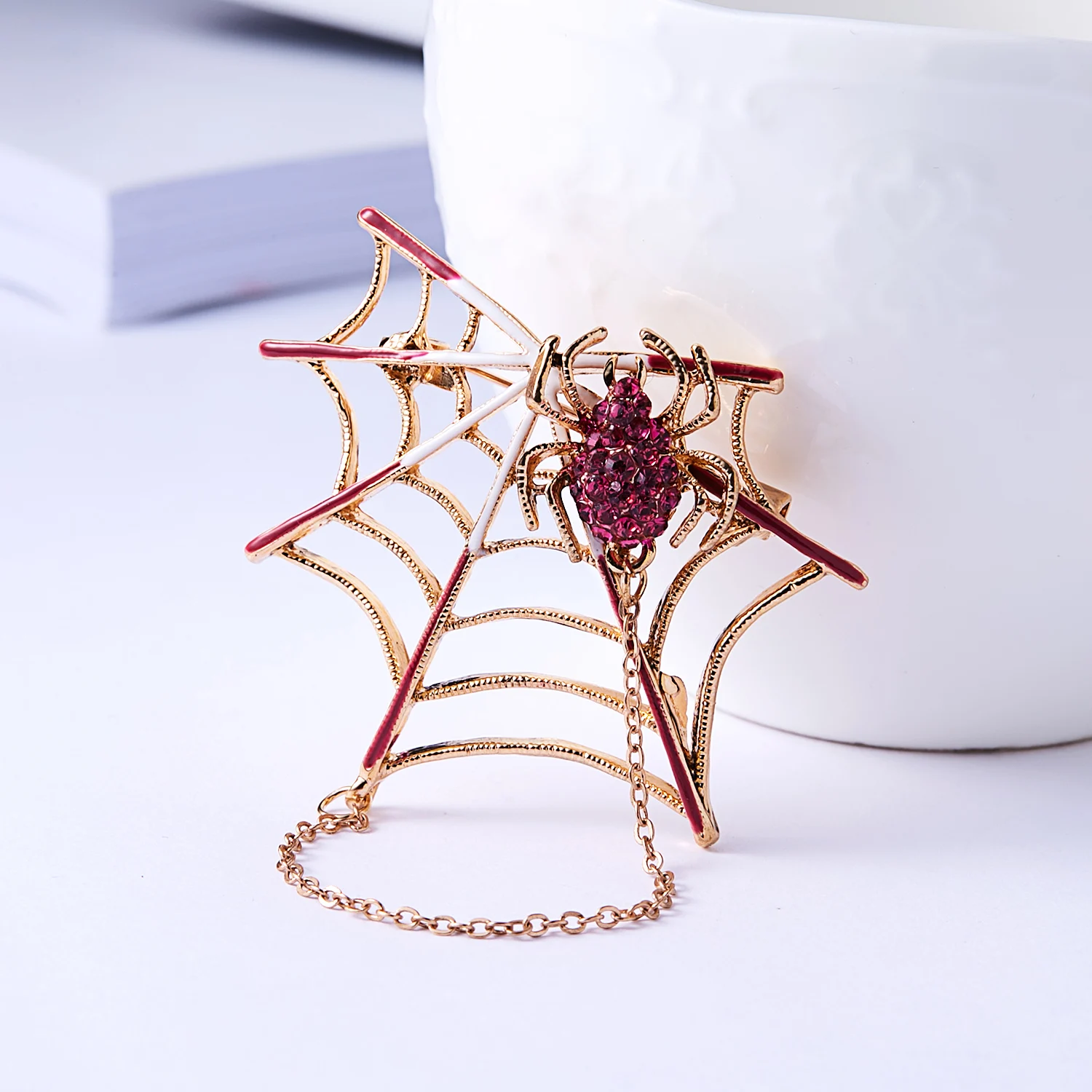Rinhoo Exaggerated Black Spider Brooch Pins For Women Rhinestone Spider Insect Cobweb Spiderweb Badge Dress Coat Corsage Jewelry
