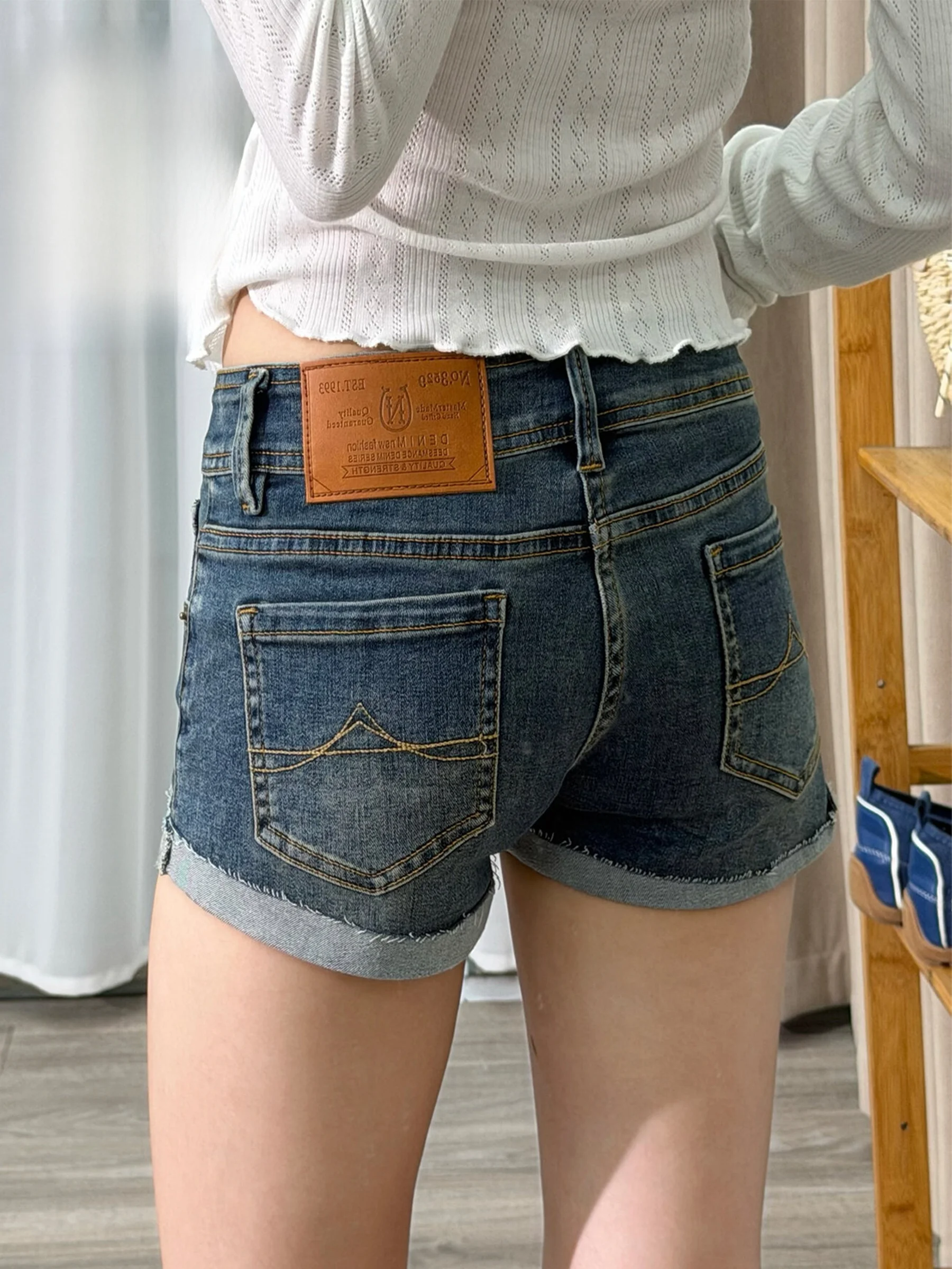 

American Style Low Waist Denim Shorts Women's Spring Summer Design Worn Feel Elastic Bodycon Hot Pants High Waist Pocket