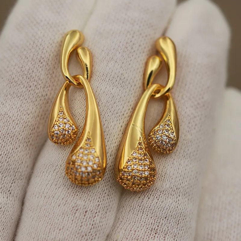 New Sight Design Luxury Zirconia Waterdrop Stud Earrings for Women Fashion Brand Brand Jewelry Crystal Earrings