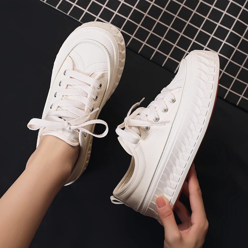 

Shoes Woman 2024 Shallow Mouth Clogs Platform Casual Female Sneakers Round Toe All-Match New Small Creepers Espadrille Summer So