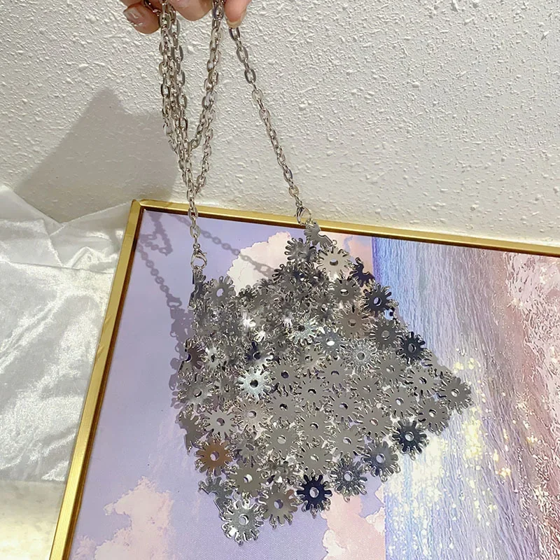 Metallic Flower Sequined Crossbody Bag Luxury Hollow Woven Shoulder Bag Handmade Party Evening Bags for Women 2025 New Clutch