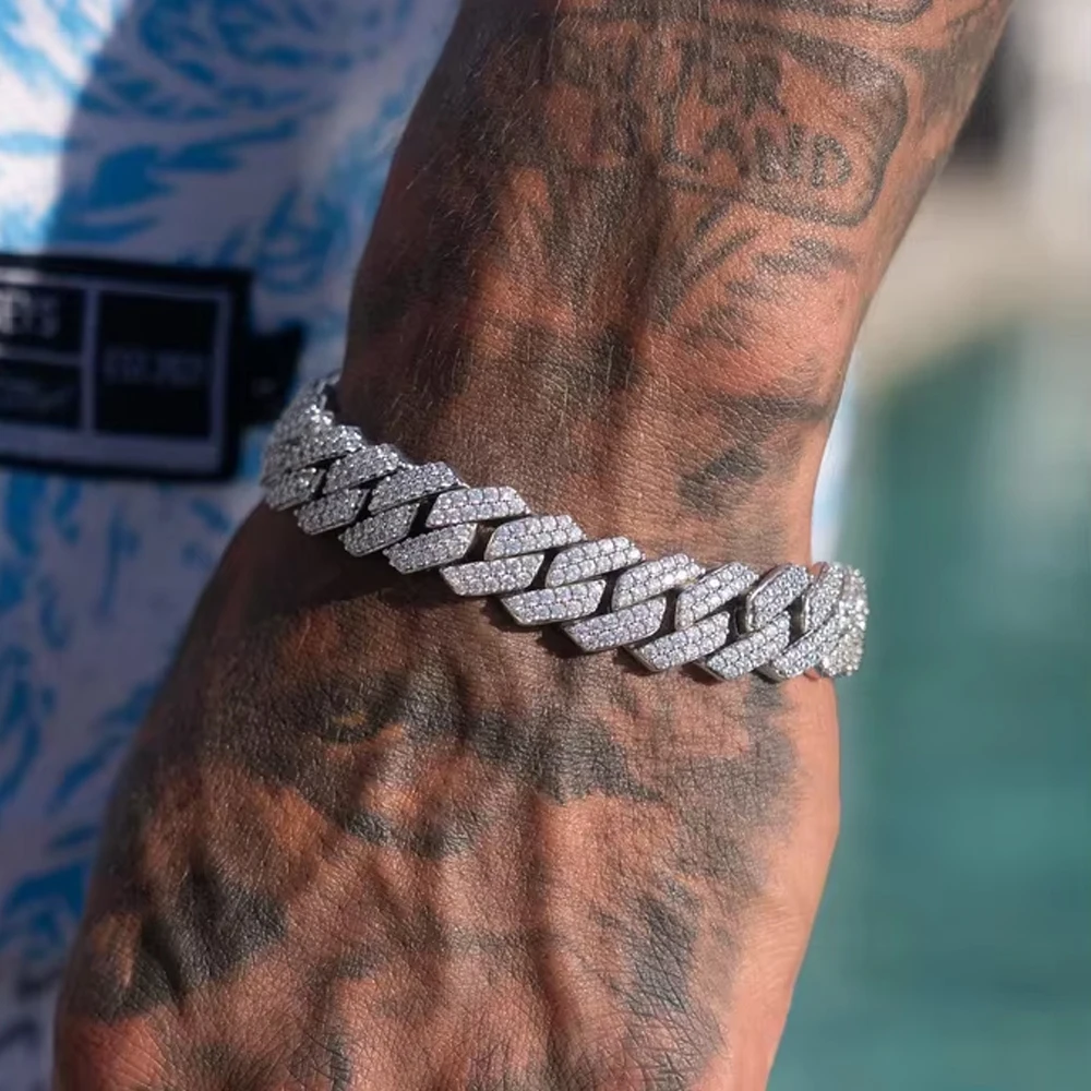 

Hot Sale 2024 | Cuban Link Bracelet for Men | Gold Plated Stainless Steel | 8mm Iced Out with Zirconia | Hip Hop Bling Jewelry |