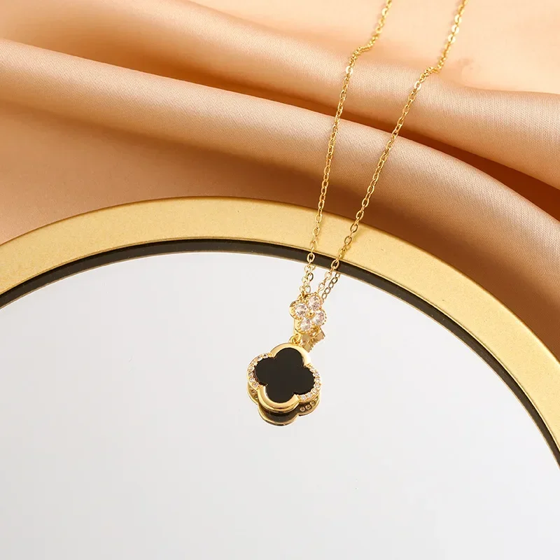 

A brand-new high-end female collarbone necklace with a unique design sense and a light luxury trend in 2025