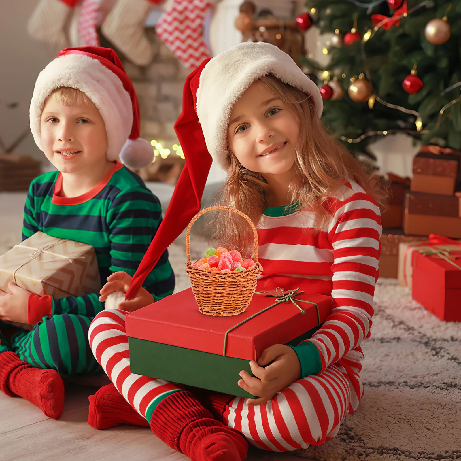 

Mini Children Decorative Basket 8x5cm Light Brown DIY Knitting Storage Nursery Photo Decoration Creative Desktop Basket