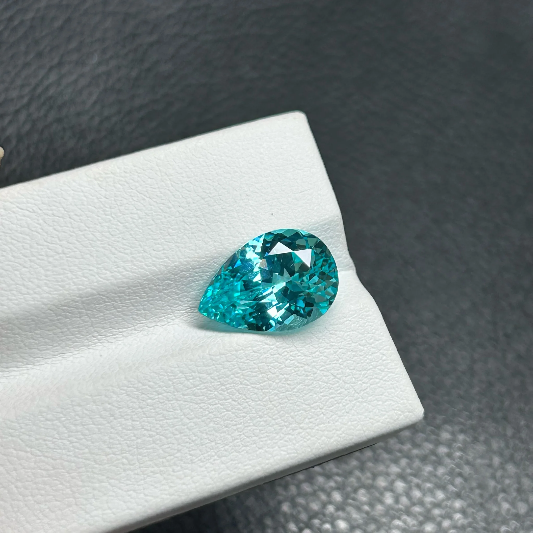 

Pear Cut Paraiba 6x9mm 2.2CTS GIS Lab Grown Blue Gemstones For Jewelry Making