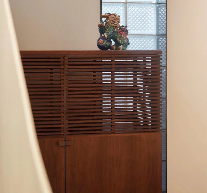 

AABlack Walnut Solid Wood Dining Side Cabinet New Chinese Living Room Home Storage Fashion New