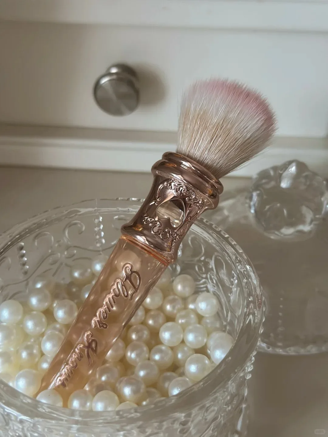 Flower Knows ร้านช็อกโกแลต แปรงเครื่องสําอาง แปรงหน้า ไฮไลท์เตอร์ Bronzer Contour แปรงแต่งหน้าแบบนุ่ม