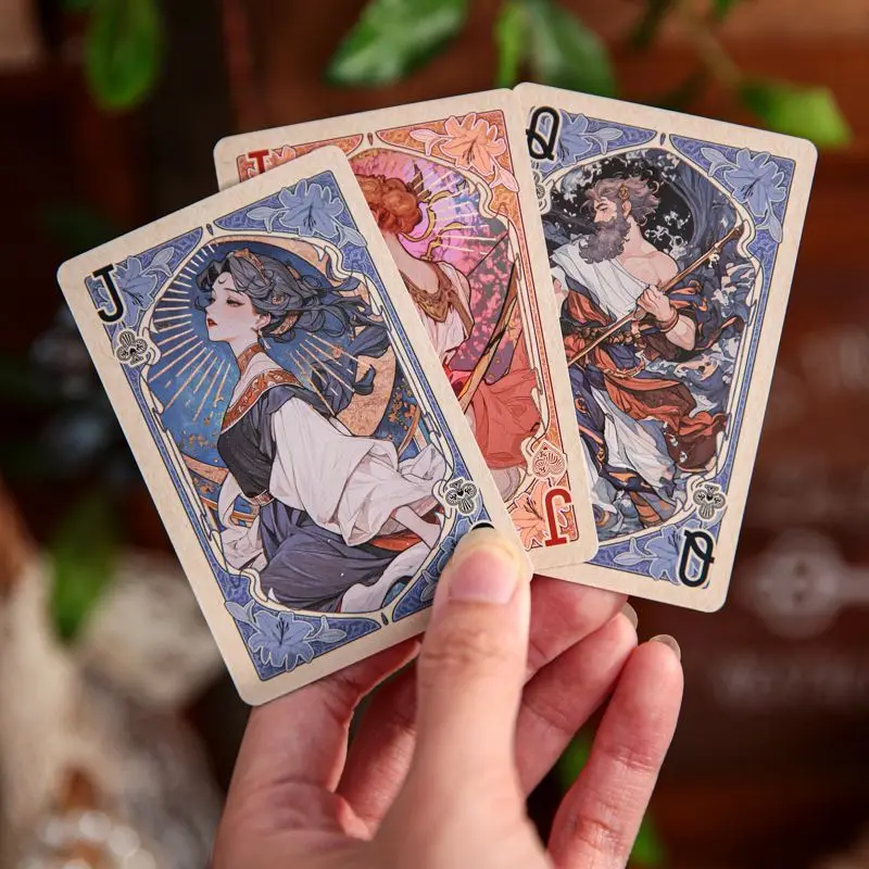 High-quality poker cards, retro-style game cards, for leisure and entertainment, stress relief, and gatherings with friends. view 4