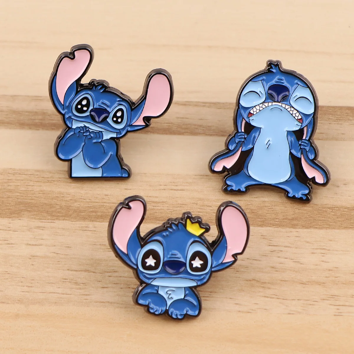 Cute Stitch Enamel Pin Cartoon Alien Brooches for Women Lapel Badges on Backpack Clothing Accessories Fashion Jewelry Kids Gift