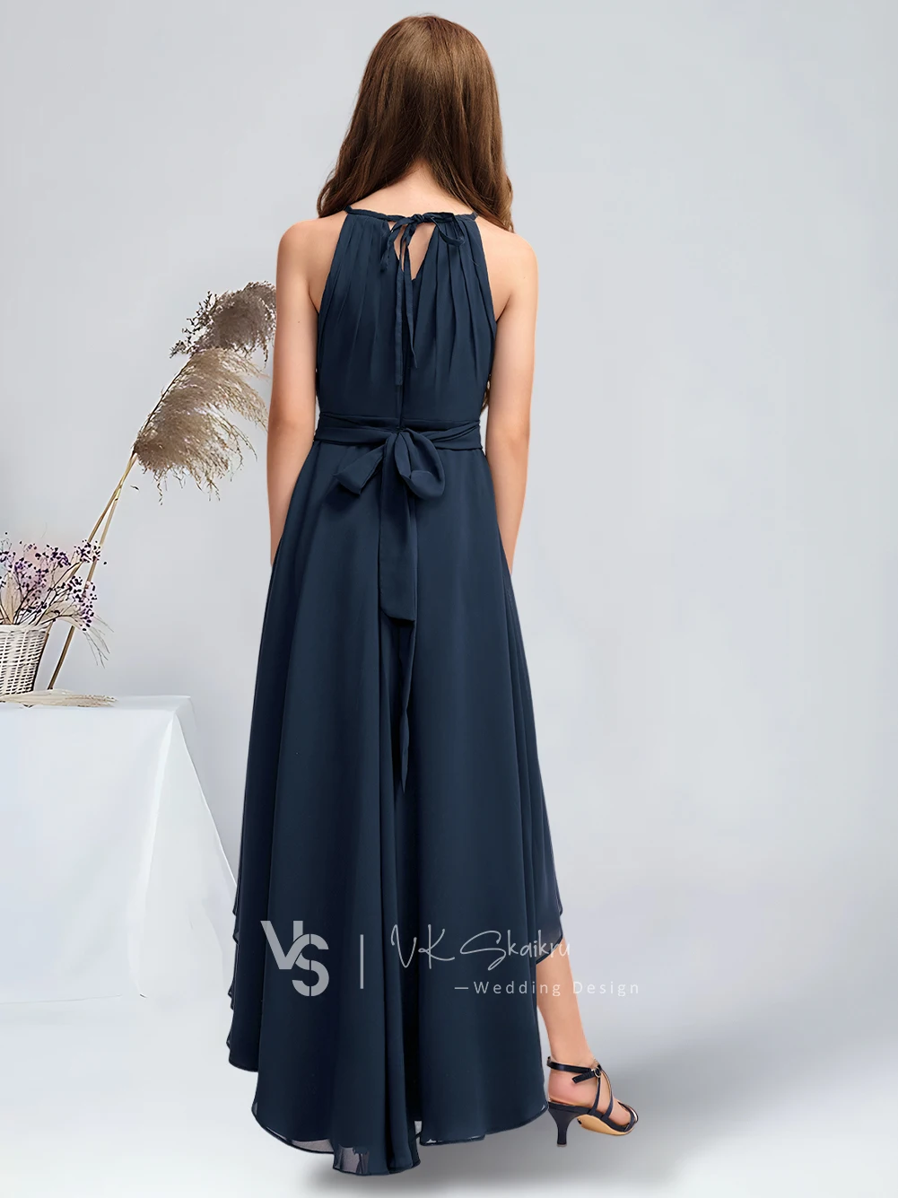 A-line Halter Asymmetrical Chiffon Junior Bridesmaid Dress With Bow Pleated Unique Dark Navy Flower Girl Dress for Wedding Teens