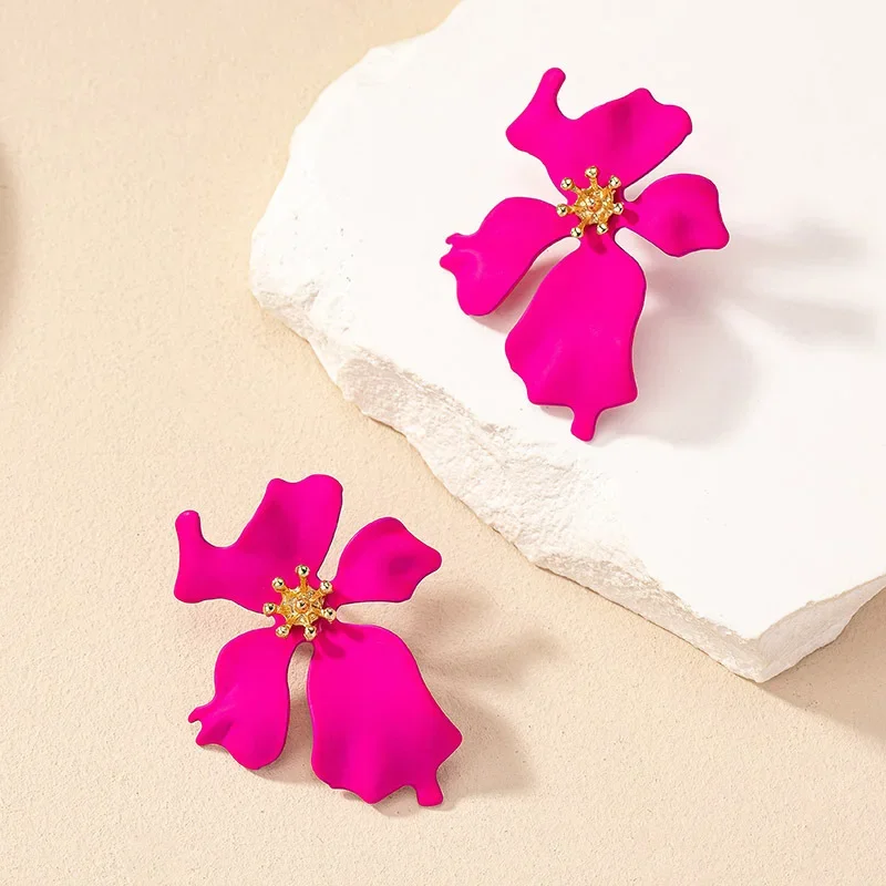 Korean Cute Spray Paint Small Flower Stud Earrings for Women Romantic Girls Multi-color Enamel Metal Earring Jewelry