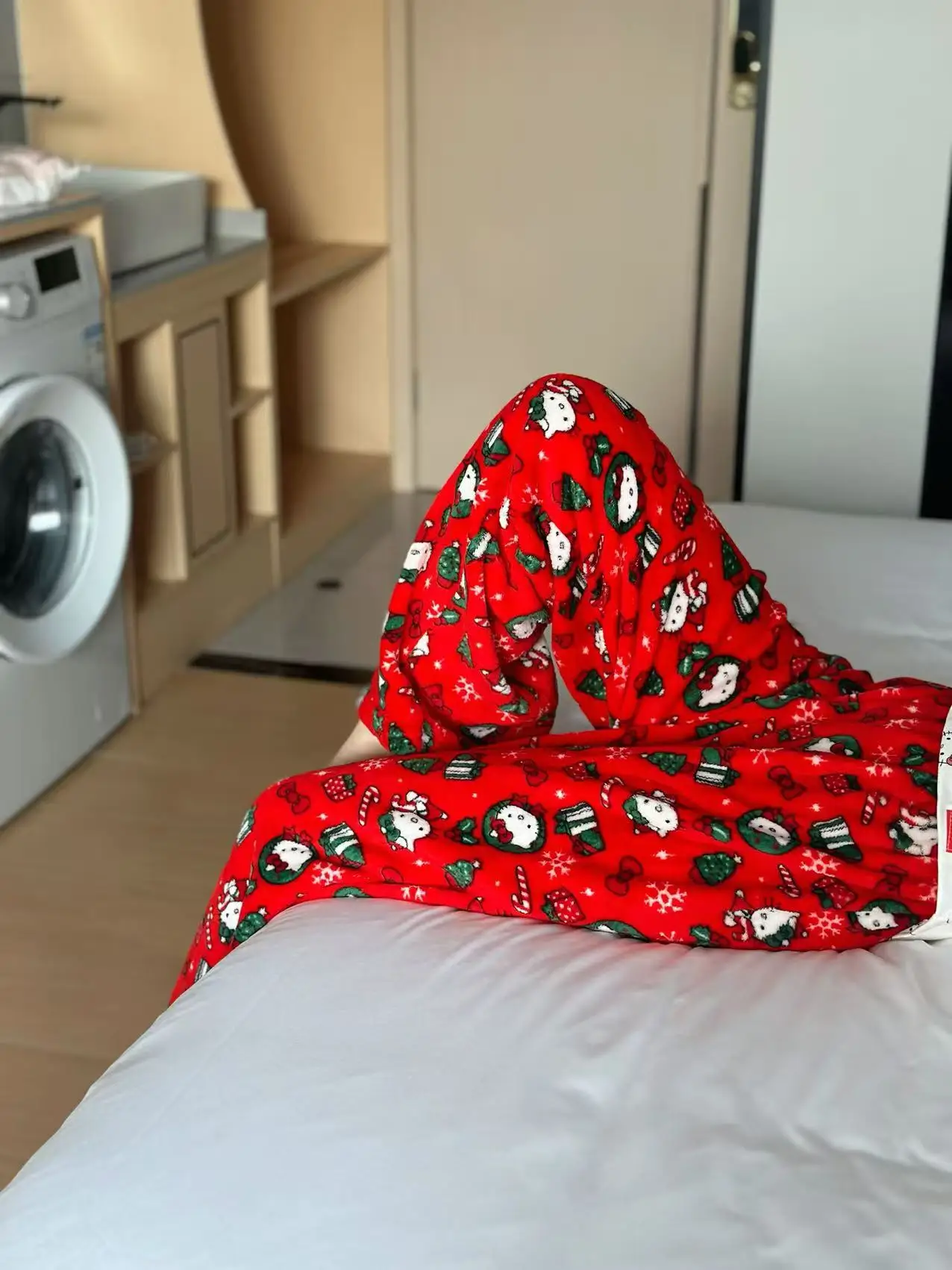 Hello Kitty Christmas Pants Cartoon Flannel Loungewear Autumn Winter Casual Trousers Women's Home Pants Christmas Gifts - view 2
