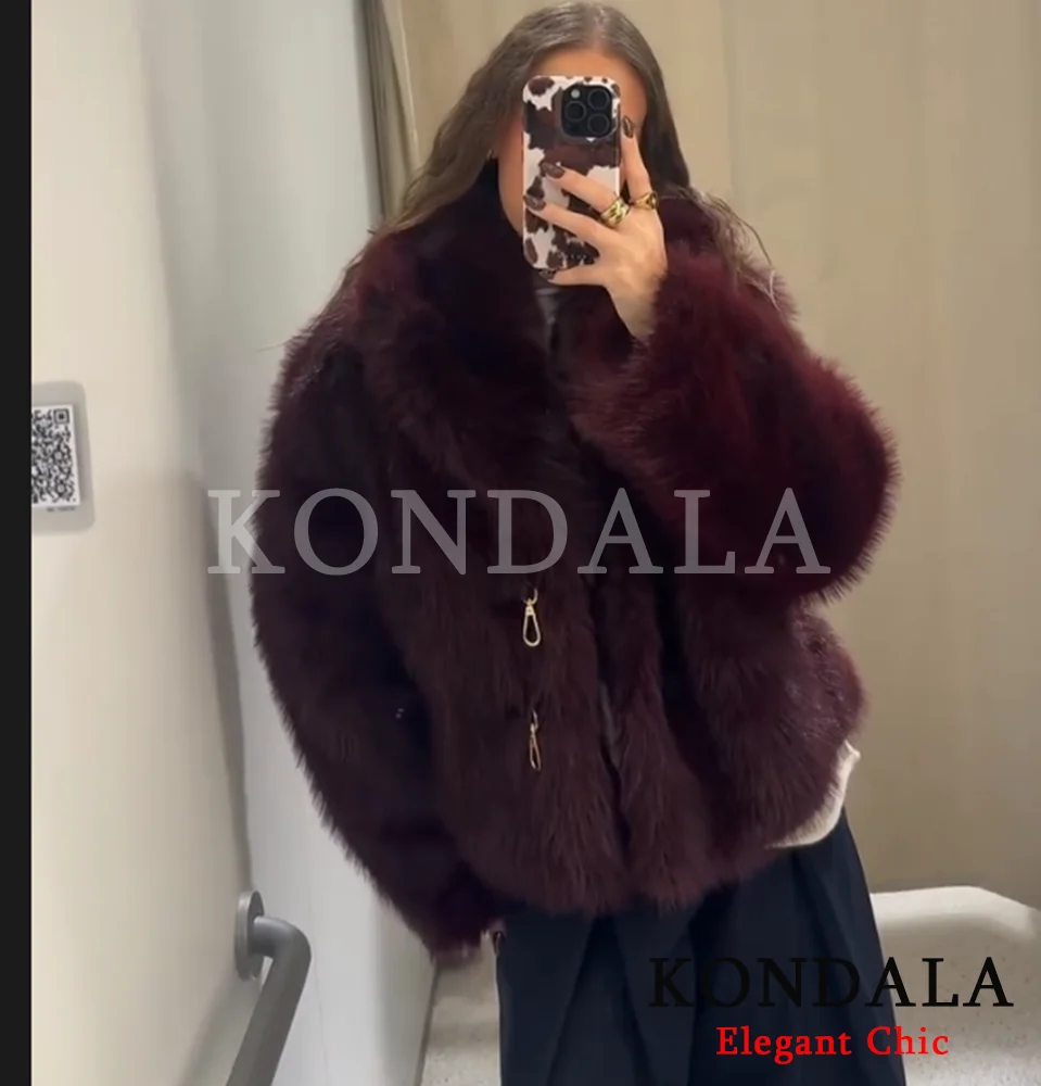 معطف كلاسيكي أنيق للسيدات من KONDALA جاكيت من الفرو الصناعي بأزرار سفلية سترة جديدة لخريف وشتاء 2025 معطف عالي الشارع للحفلات