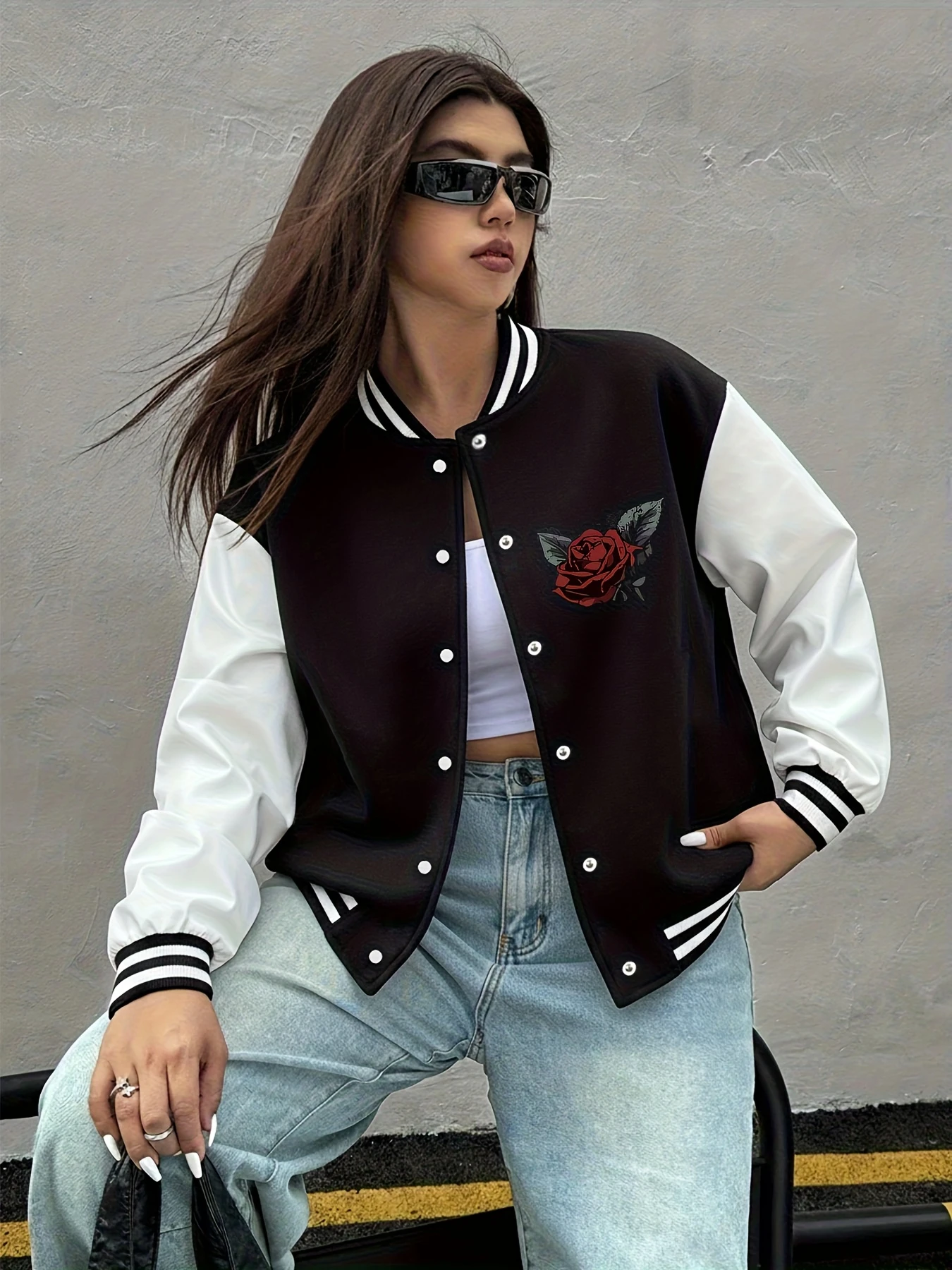 Skull Print Women's -Lined Baseball Jacket with Snap Buttons, Autumn/Winter Casual Outdoor Sports Baseball Top for Daily Wear