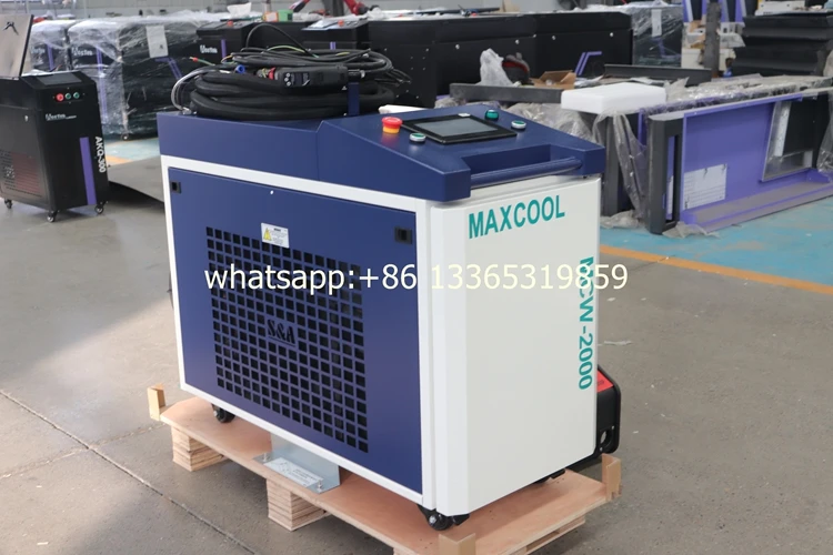 2000W Clean Laser Machine Rust Removal Laser Cleaning Machine 3000W Fiber Laser Cleaning Derusting Machine