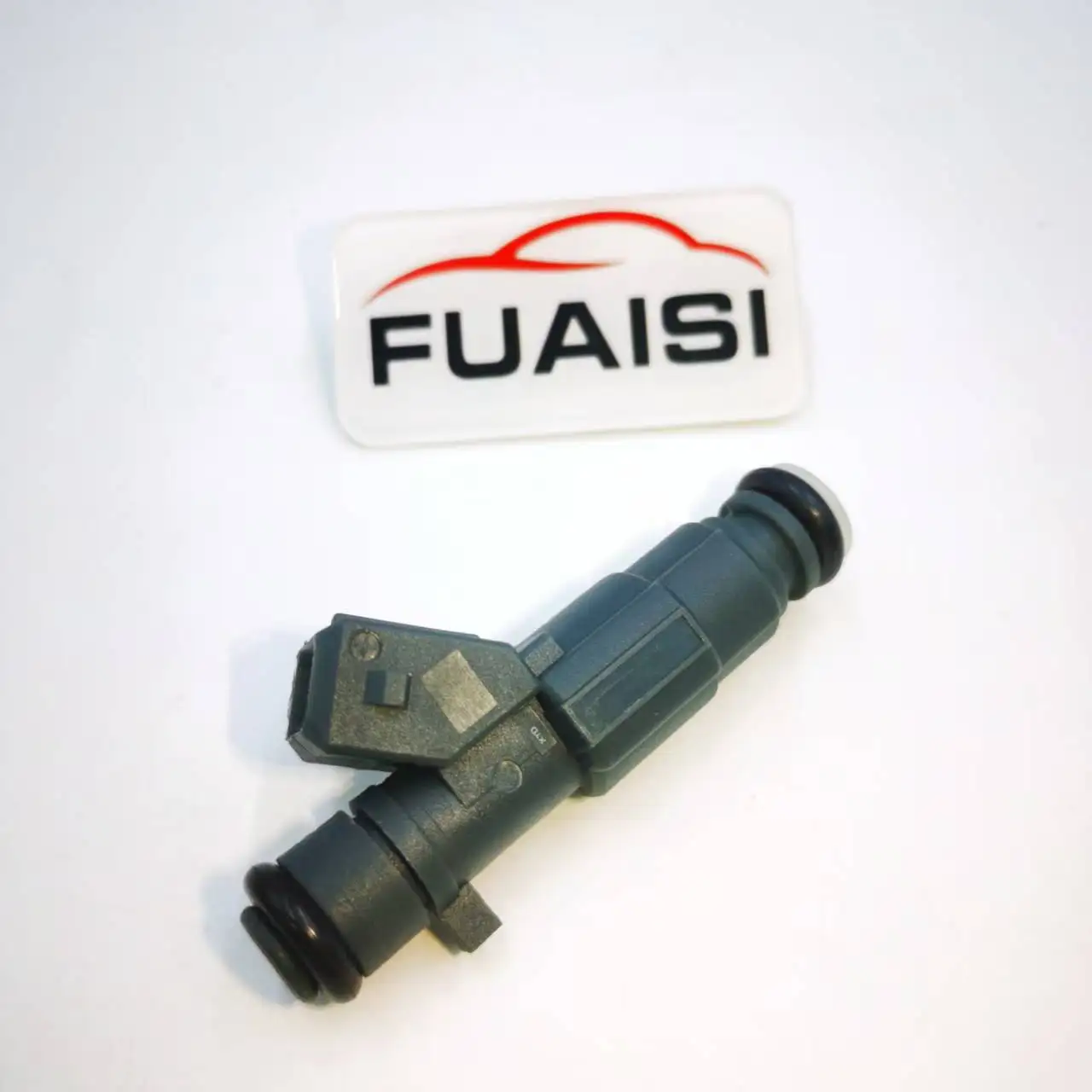Топливный инжектор Direct Fit pyz-0280156321 для Wuling Rongguang B12