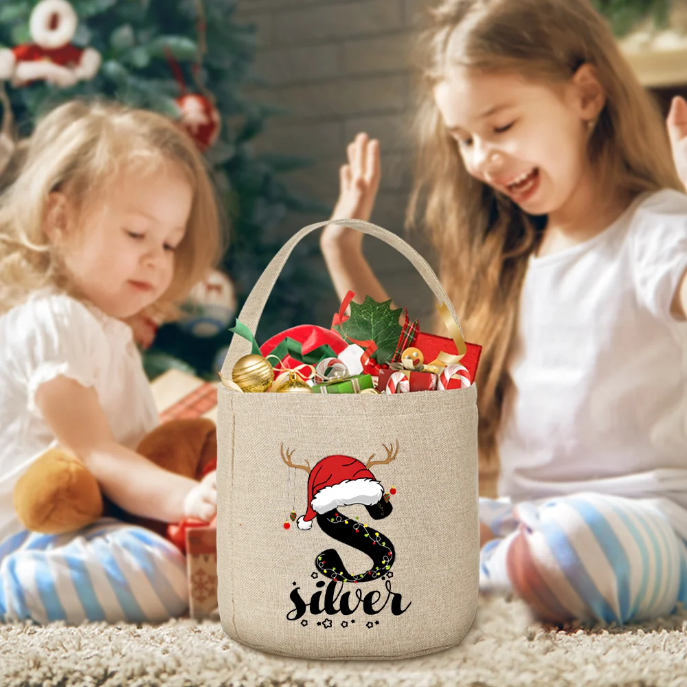 Personalized Christmas Kids Bag 26 Custom Name Xmas Boy Girl Gifts Bucket Bags Xmas Candy Present Hand Bags Christmas Gift Bag