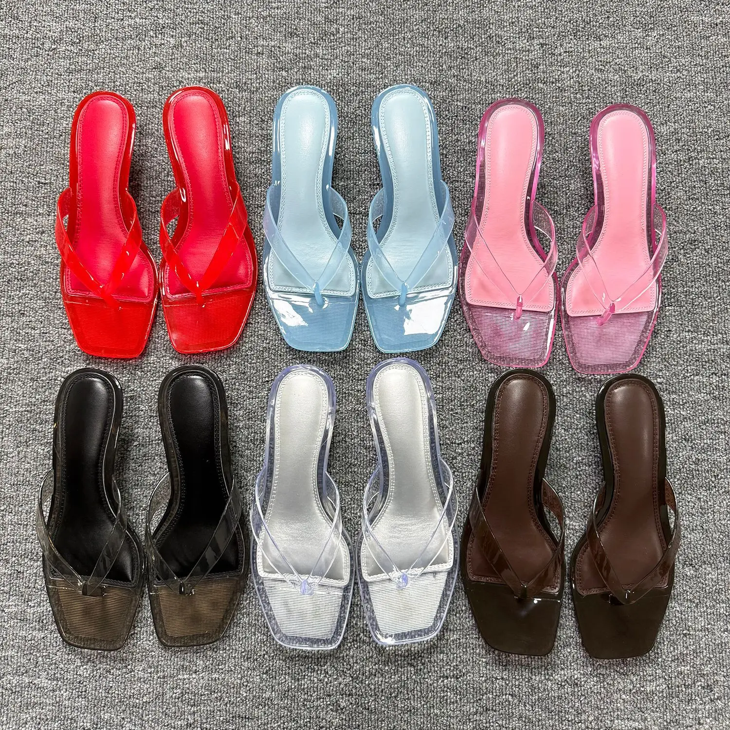 2026 Women's New Sandals Pair of Flip Flops Wearing Square Headed Fashionable Wine Glasses and Crystal Jelly Slippers