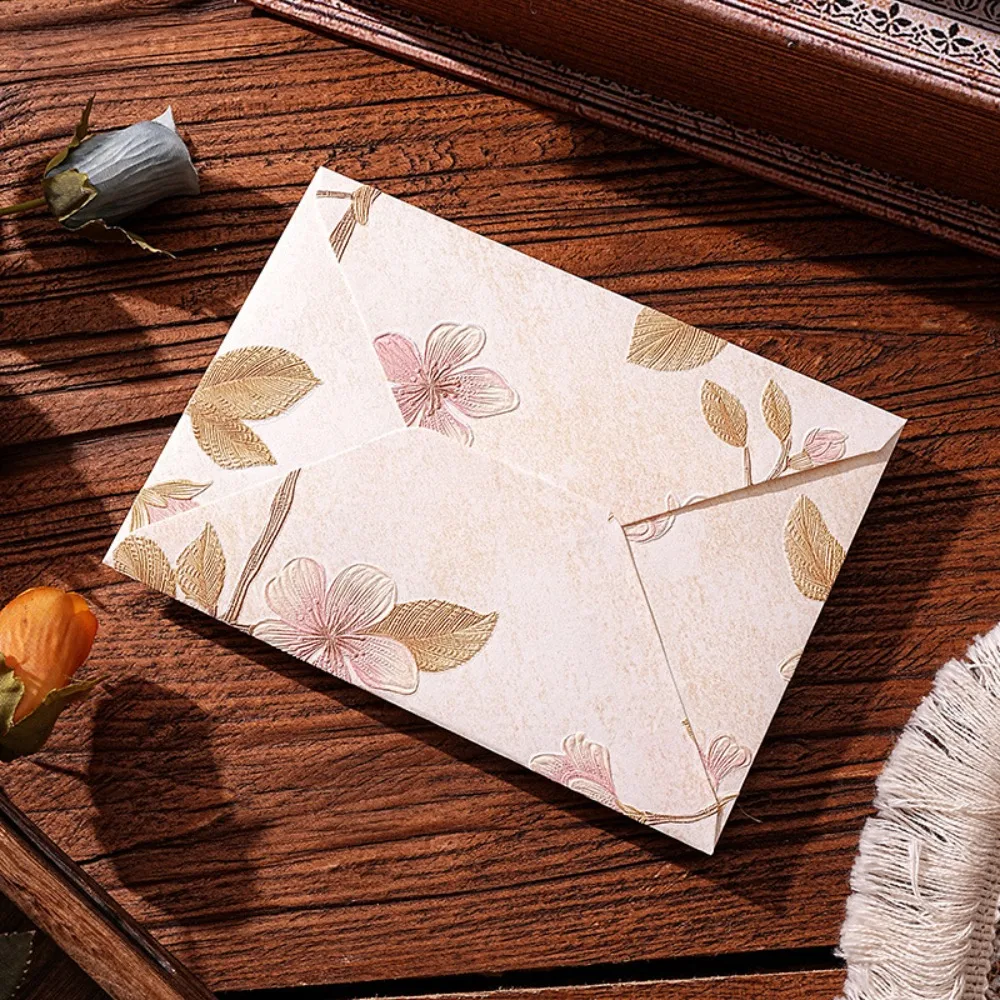 

10pcs/pack Chinese Style Cloud Pattern Brocad Envelope Retro 175*125mm Decoration Letter Paper Message Texture