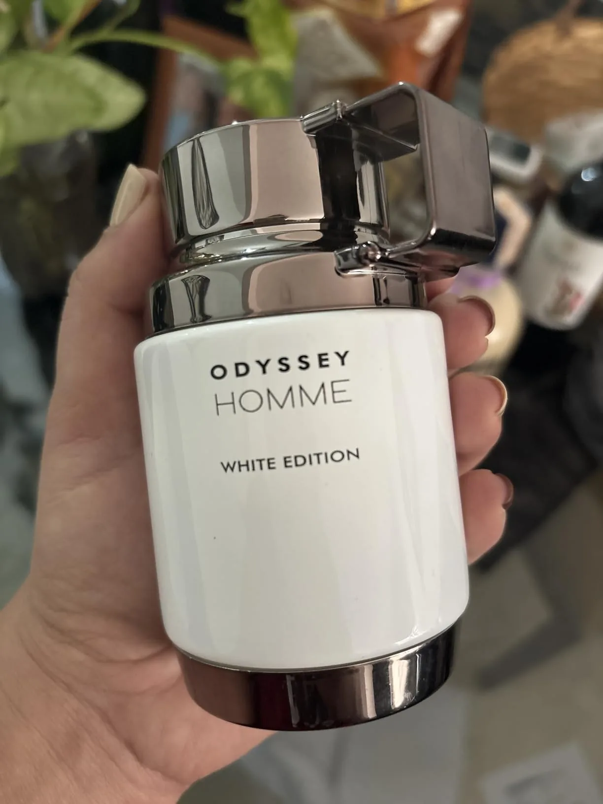 عطر أرماف أوديسي وايت أو دو برفوم بخاخ للرجال-3.4 أونصة/100 مل-1 زجاجة