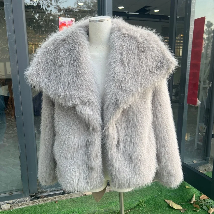 

2025 Autumn/Winter Women's Faux Fur Jacket Fashion Oversized Collar Elegant Thick Coat High Quality Faux Fur Coats