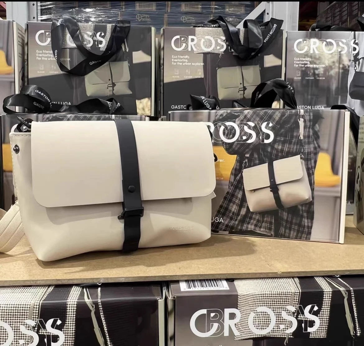 

Gaston Luga ex Crossbody Menger Bag Saddle Bag Casual Commuter Soft PU Leather Polyester Single Strap