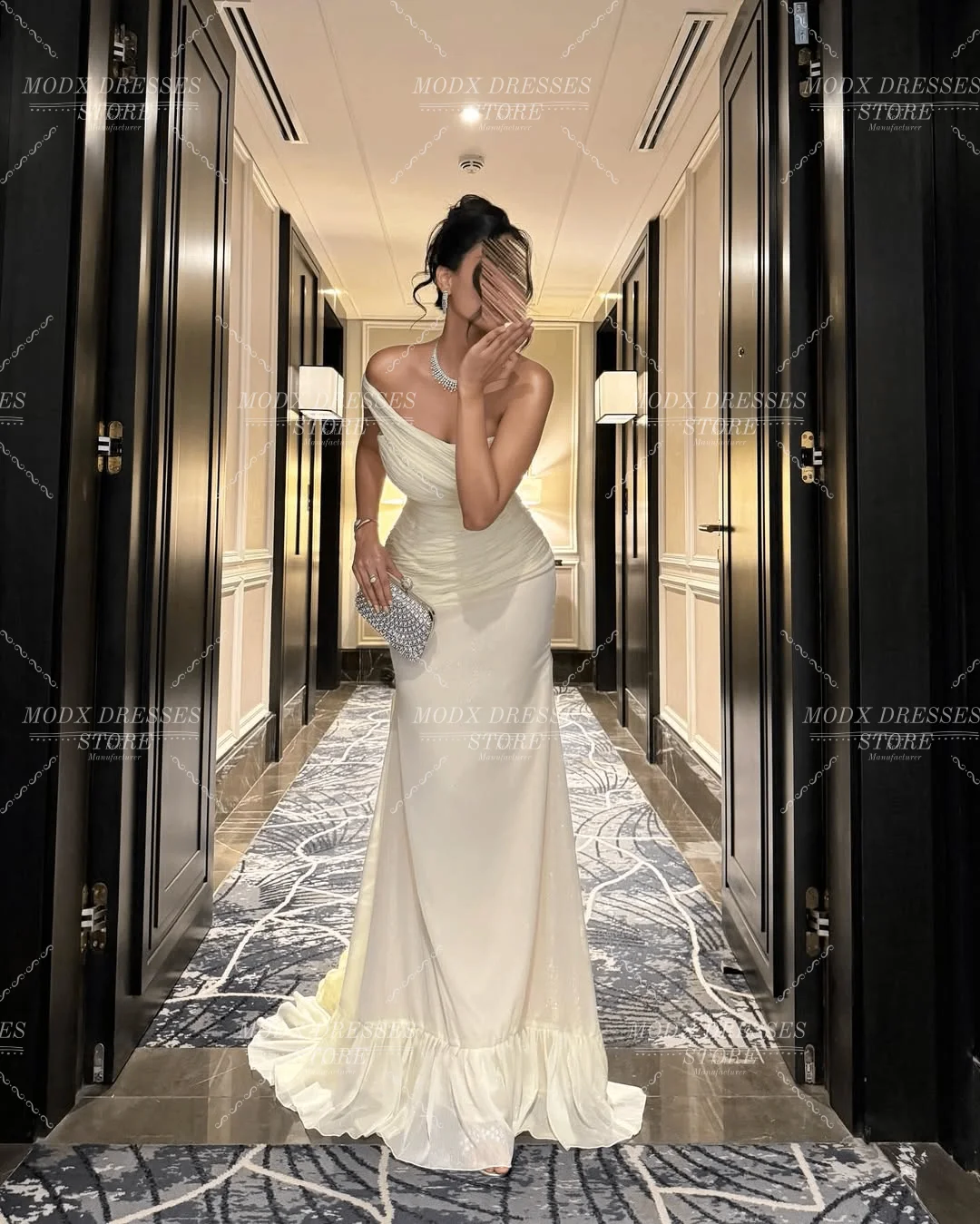 فساتين سهرة عربية أنيقة باللون الأصفر الفاتح من MODX شيفون مخصصة بدون أكمام للنساء فستان رسمي للمشاهير Quincean