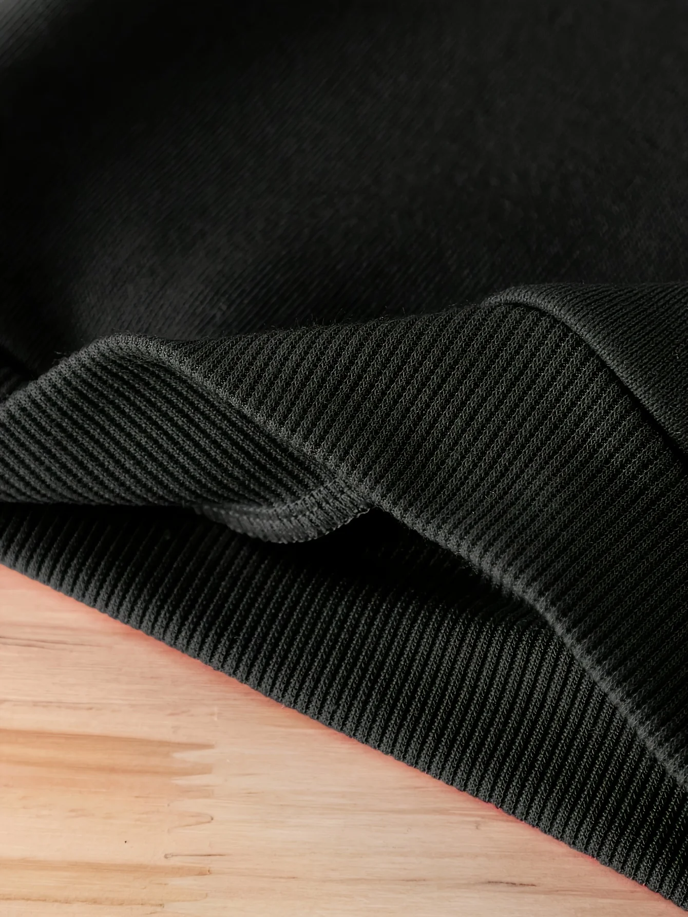 طقم هوديي وسروال طويل من الصوف مطبوع عليه رسوم كرتونية مكون من قطعتين للأطفال حديثي الولادة في الخريف والشتاء