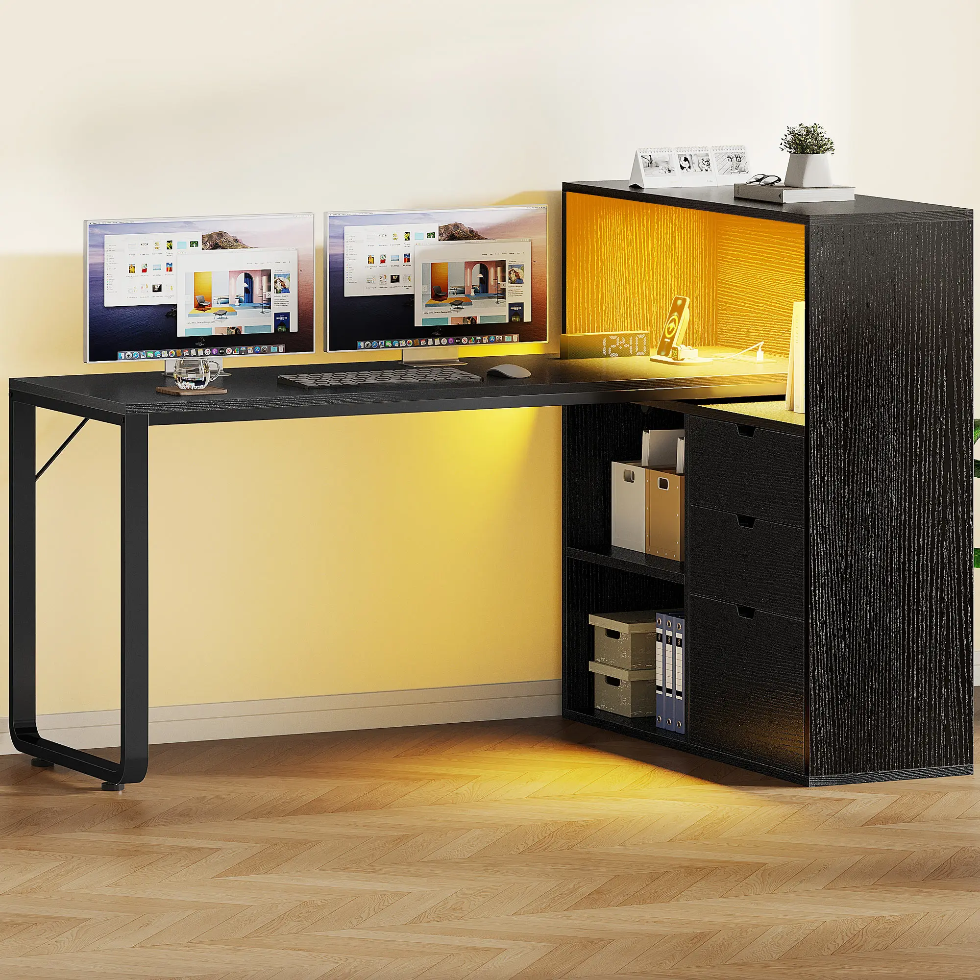 55'' L-vormig bureau met lades en stopcontacten LED-hoekgamingcomputertafel