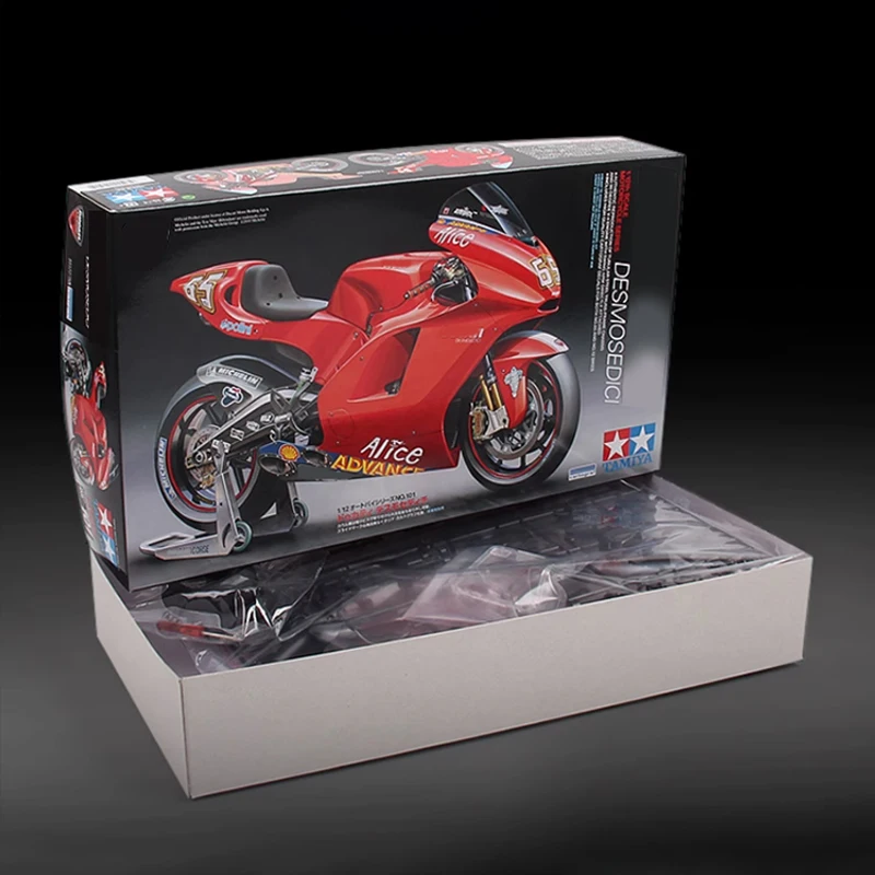 TAMIYA พลาสติกประกอบรถจักรยานยนต์สัดส่วนชุด 14101 Desmosedici 1/12 ของเล่น DIY คอลเลกชัน