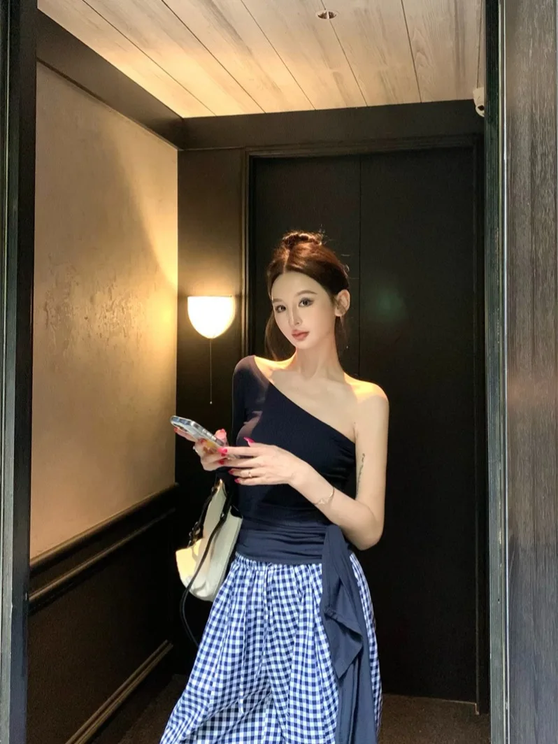 

Casual Long Sleeve T-Shirt And Wide Leg Plaid Pants Two Piece Set for Women Spring Season Slimming Effect Irregular Sash Design