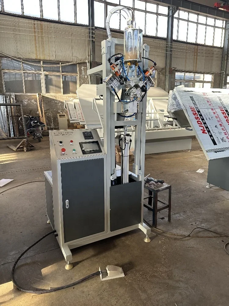 2025 New2024 New Design Insulated Glass Machine Automatic Desiccant Filling Machine Insulated Glass Production Machinery