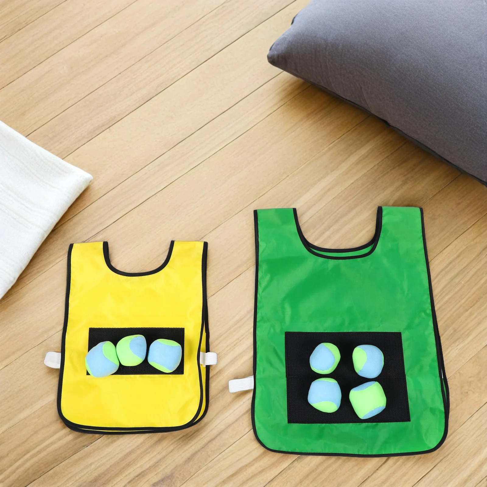 

2 Sets Parent Child Interactive Sticky Ball Vest Game Kids Sports Outdoor Indoor Toy Lightweight Portable Throwing Catching Play
