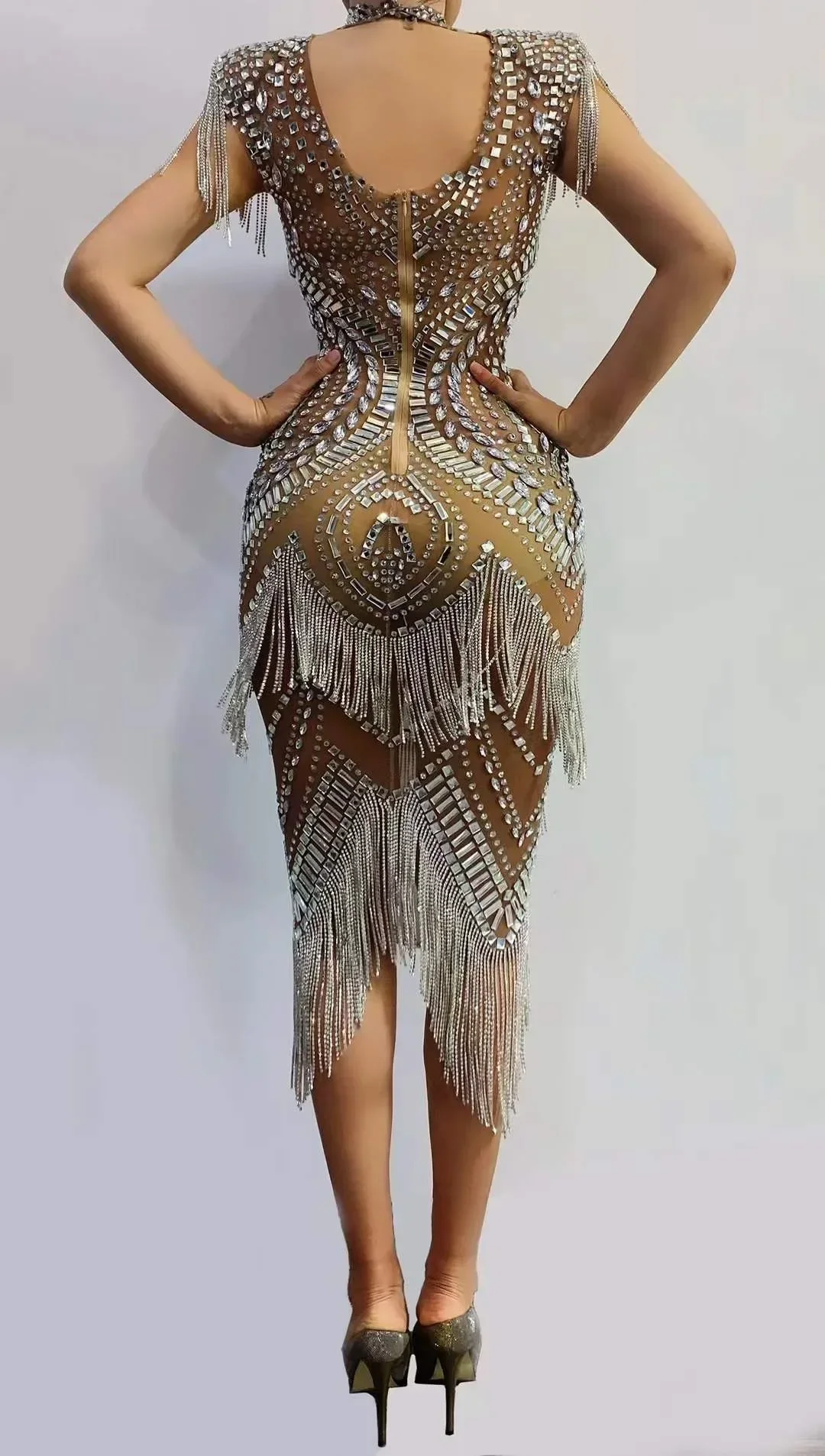 Vestido marrón brillante con borlas y diamantes de imitación para mujer, vestido Sexy con cuello alto, ropa de noche para fiesta y club nocturno, trajes de cantante de baile escenario