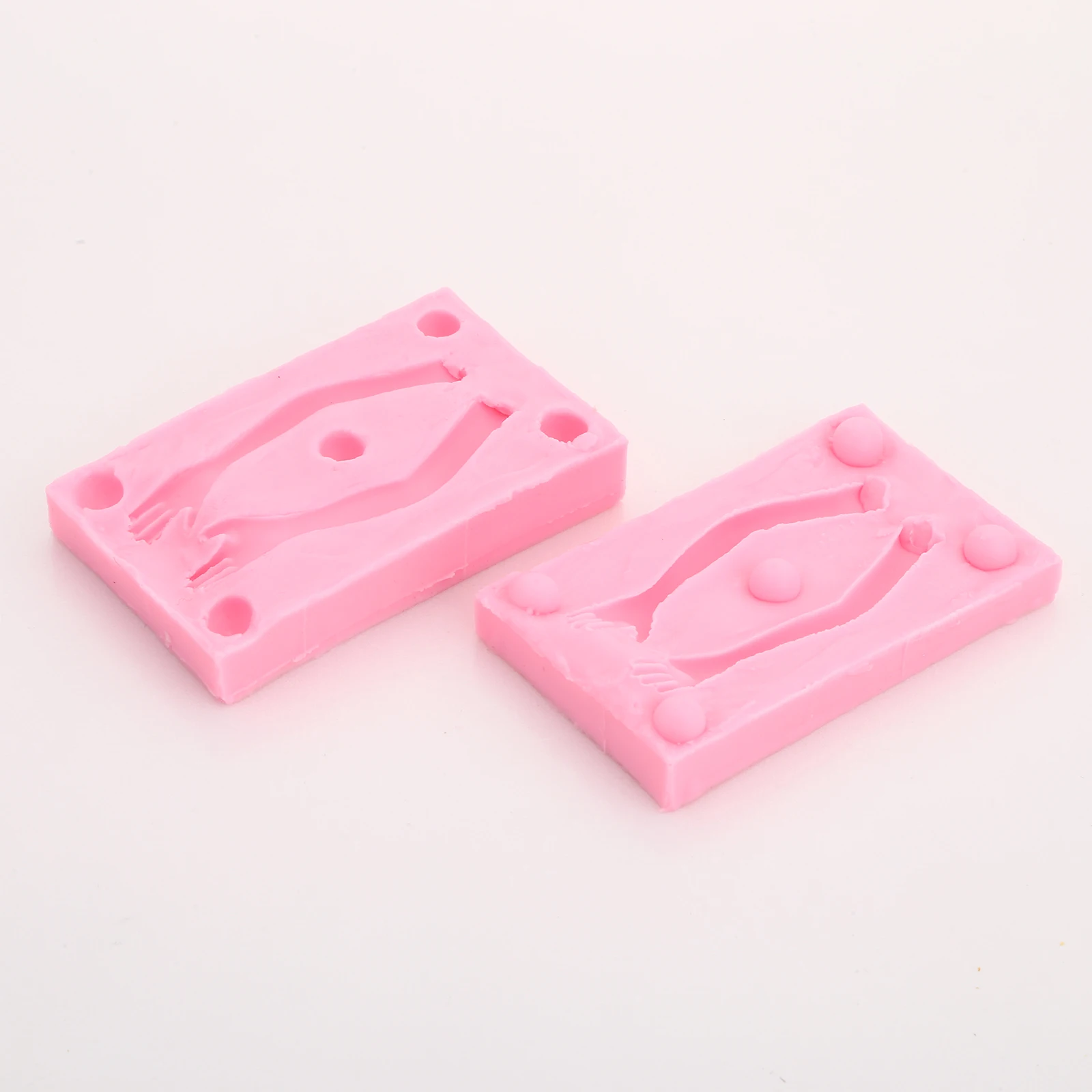 Women Skeleton Clamping Cooking Tools Kitchen Accessories Silicone Non-sticking Mold Cakes Decor Chocolates Sugars Baking Mold