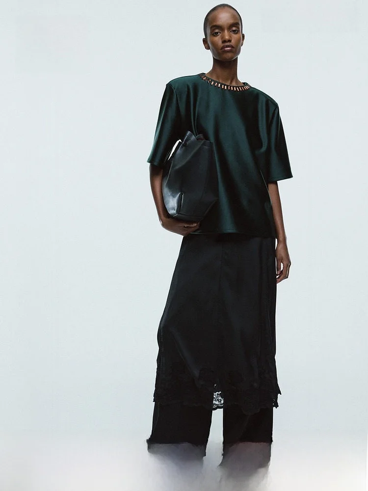 

Летняя женская футболка H&M с подплечниками, элегантный стиль, свободный крой, полиэстер, спандекс, нейлон, короткий рукав, цветная футболка