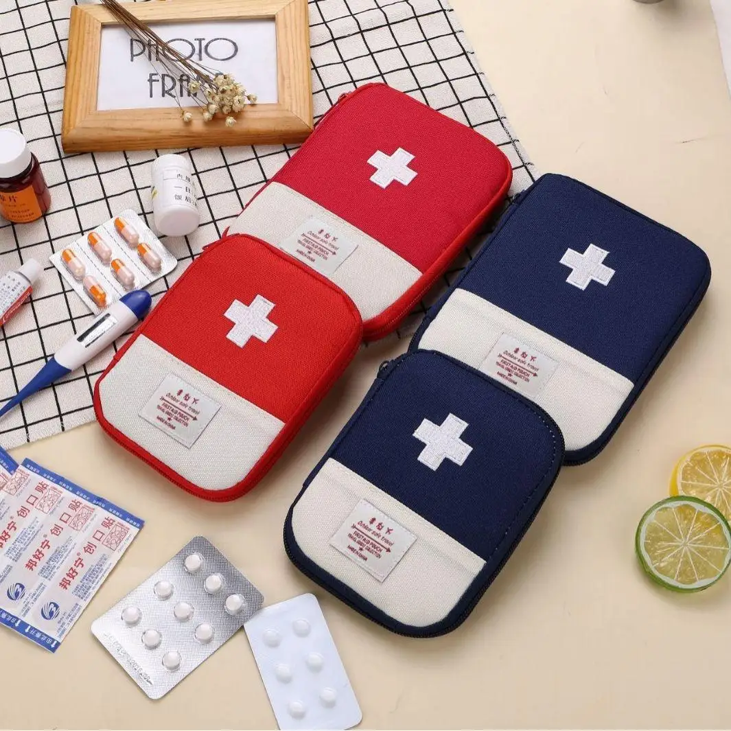 Cute Mini Portable Medicine Bag First Aid Kit Medical Emergency Kits Organizer Outdoor Household Medicine Pill Storage Bag