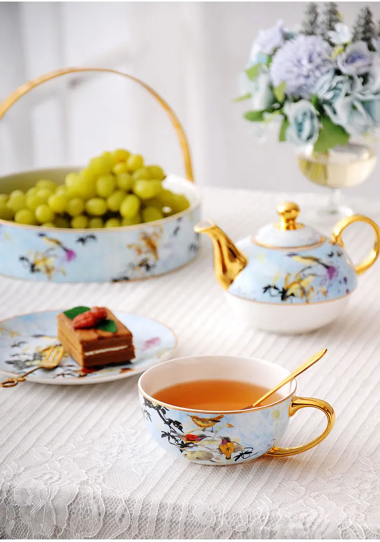 

Bone China Teapot Set Porcelain English Afternoon Teacup and Pot Golden Handle Luxury Tea Set 2021 New Arrival Birthday Gift