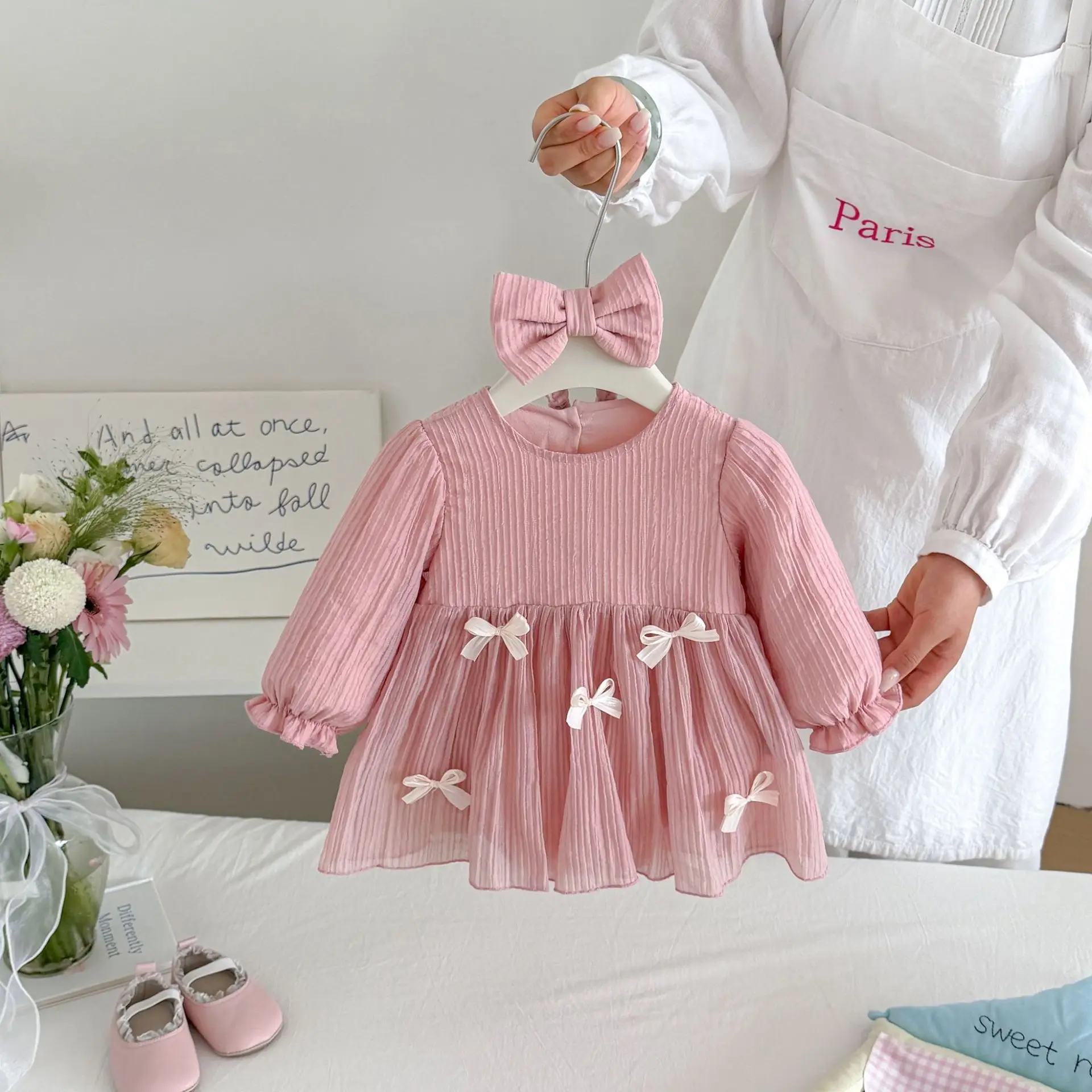roupas-para-bebes-meninas-com-aplique-de-laco-macacao-com-saia-em-renda-conjunto-de-aniversario-para-criancas-de-0-a-2-anos-com-faixa-na-cabeca