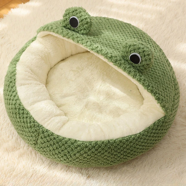 New Pet Nest Winter Warm Dog Den Cat Villa Plush Pets Mattress Small Frog Shape Semi Enclosed Kitten Puppy House Pet Supplies