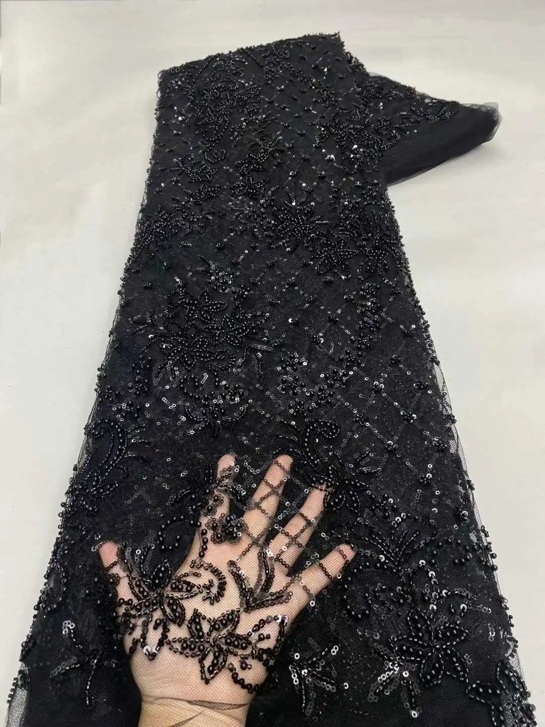 

2025 новейшая африканская кружевная ткань с блестками, высокое качество, вышивка 3D французскими цветочными бусинами, нигерийское сетчатое кружево для свадебного платья