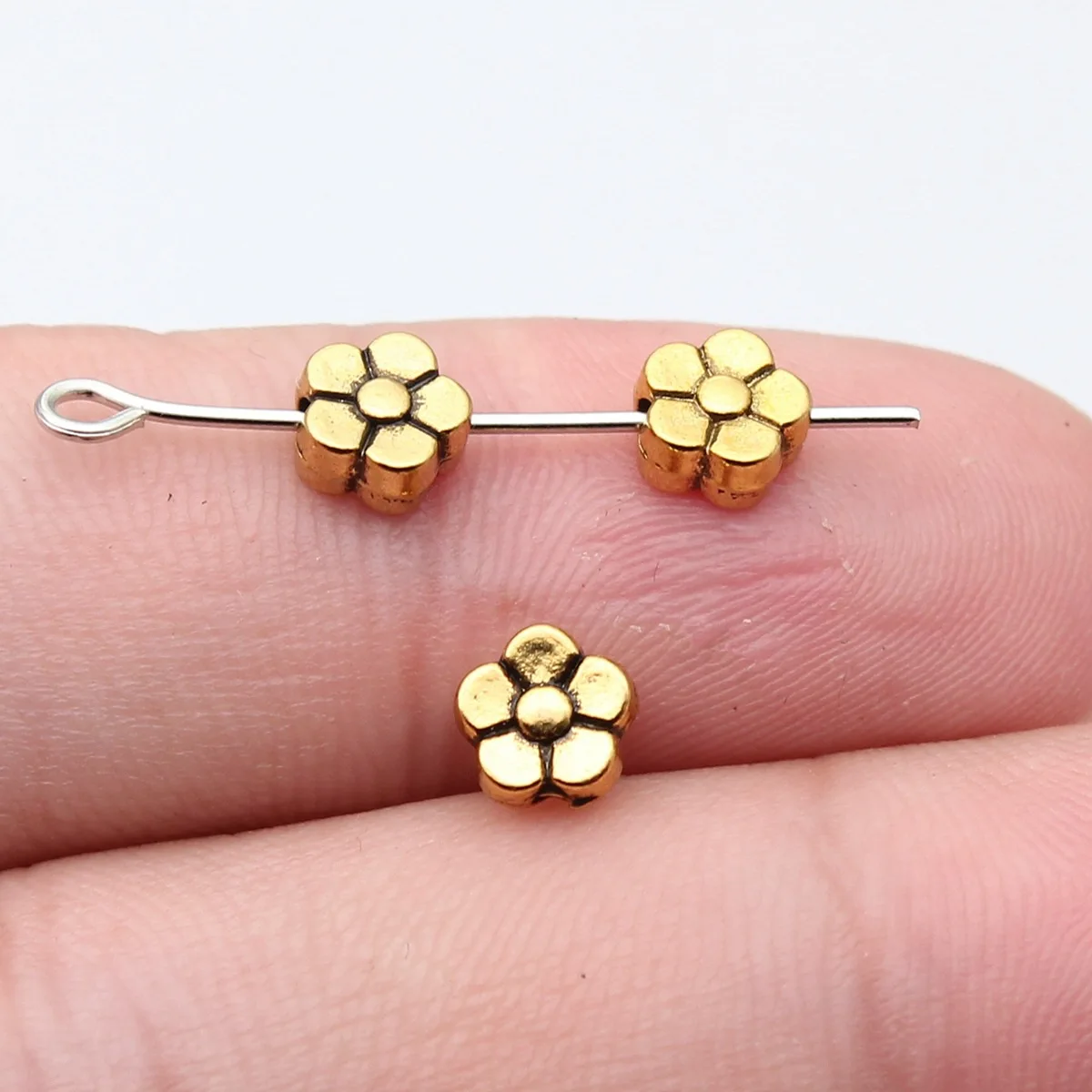 WYSIWYG 20pcs 6x6x3mm 3 Colors Flower Small Hole Spacers Beads Pendant For DIY Jewelry Making Handmade Jewelry Craft Findings