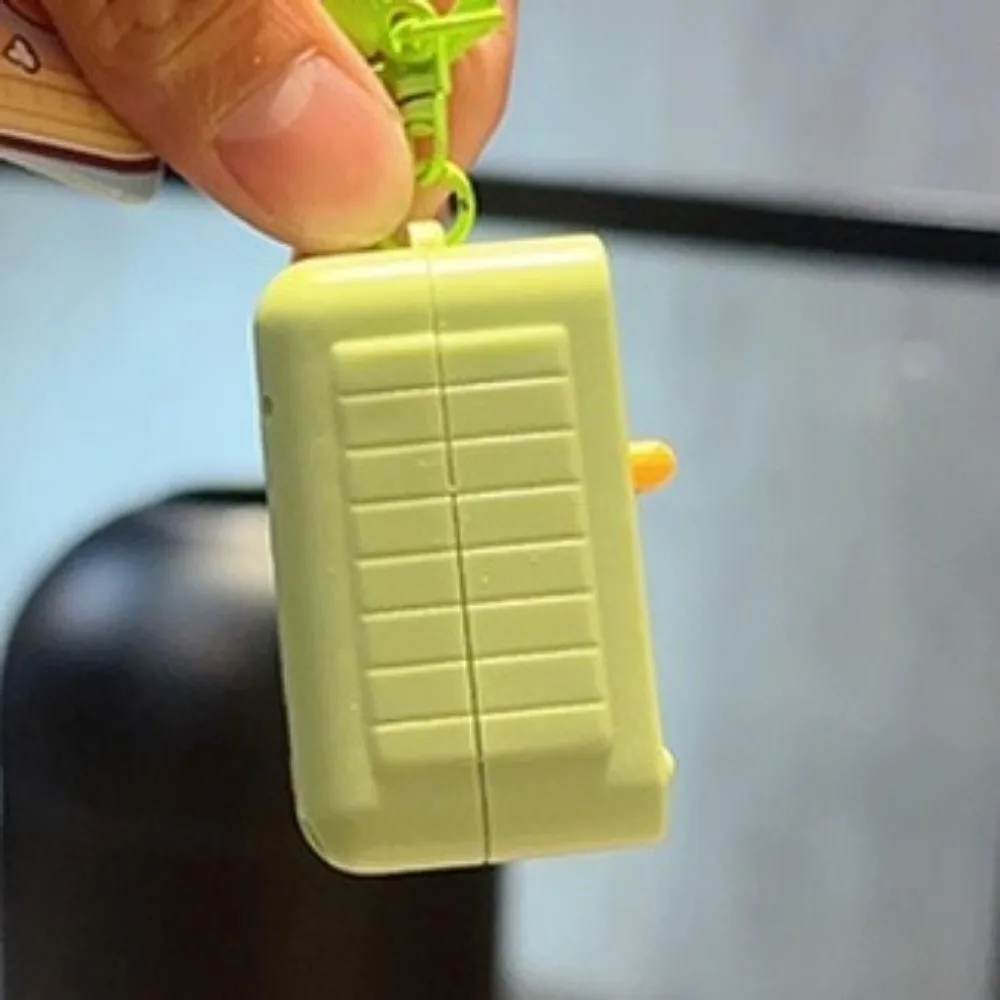 Cute Mini Oven Keychain Interactive Lightweight UV Color Changing Keychain Portable Simulation Baking Food Key Ring Backpack