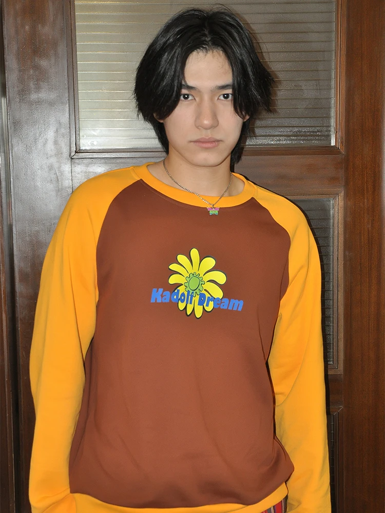 

Оригинальная толстовка Ki в стиле пэчворк, американская, в стиле колледж, с длинными рукавами, повседневная, свободного кроя, желтая, уличная одежда, с круглым вырезом