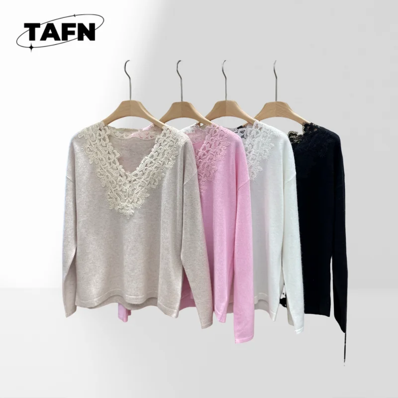 

Trendy Solid Color Knit Sweater for Women, Cozy and Fashionable for Winter for Cold Days and Comfortable Wear AI0931