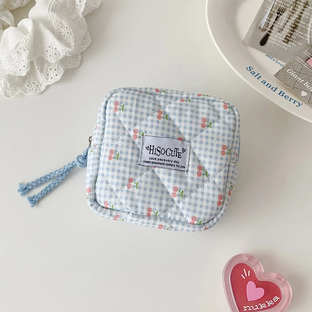 

New Square Sanitary Napkin Storage Bag Large Capacity Multifunctional Mini Coin Purse Portable Cherry Print Lipstick Pouch