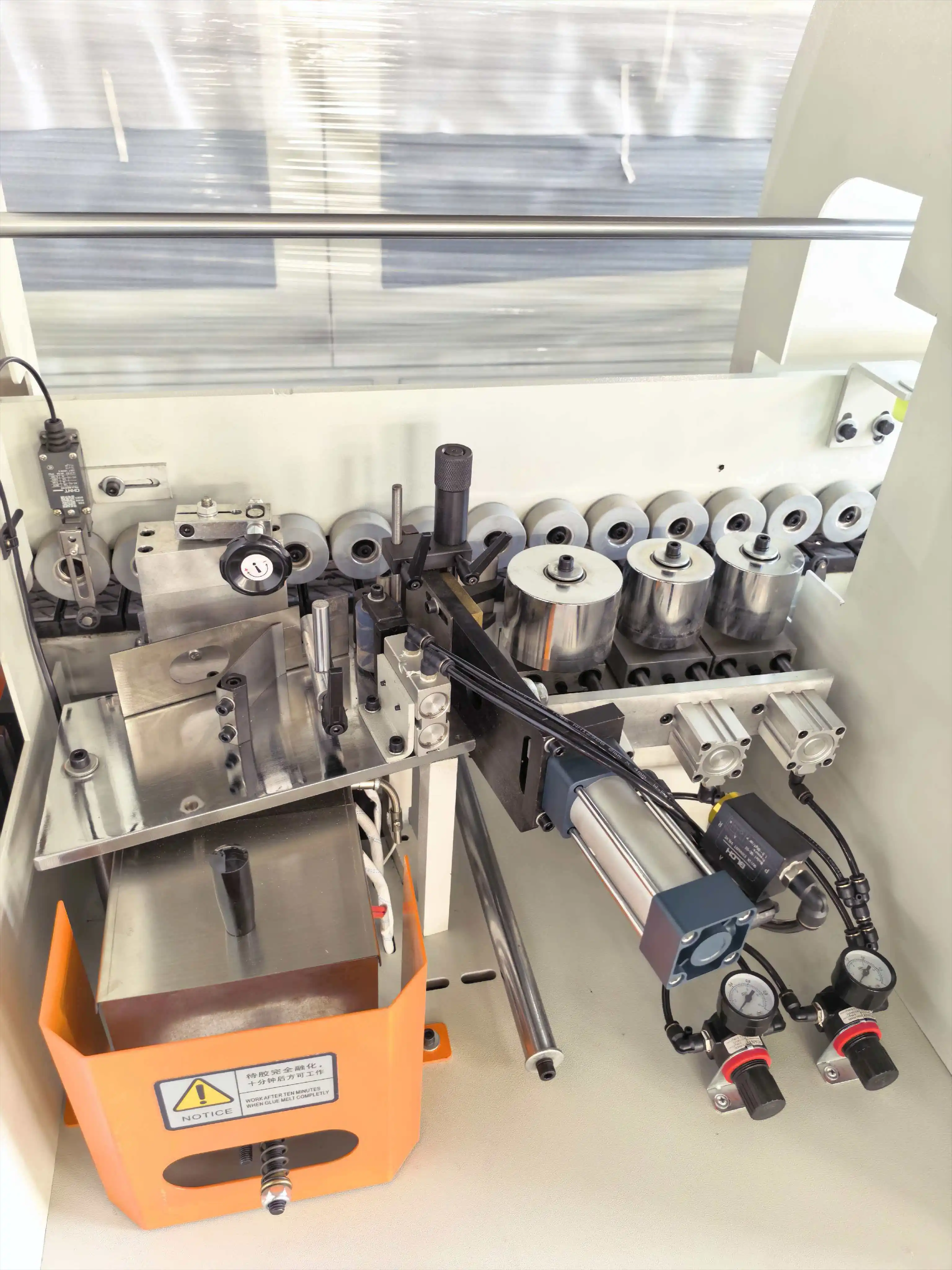 HF450PD Full Automatic Wood Mdf Cabinet Edge Bander Trimmer Gluer Pvc Tape Pre Milling Edge Banding Machine