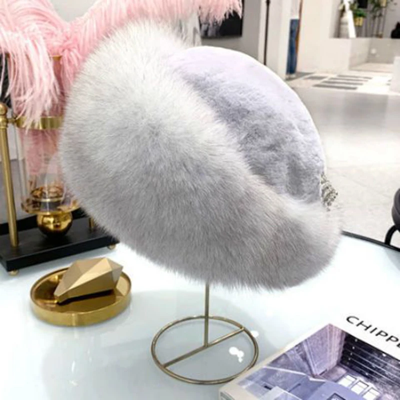 Hat female winter faux fox fur Headband  hat new fashion caps Mongolian hat thickened warm Neck Earflap snow cap.