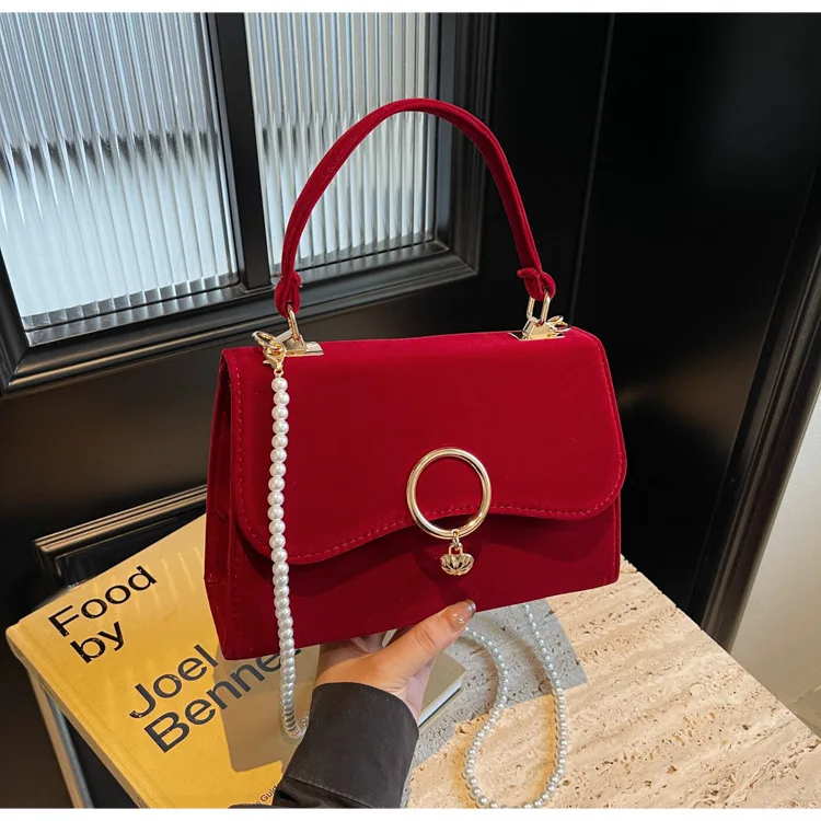 

Korean Style Minimalist Pearl Bag - Red Velvet Top Handle Crossbody, Elegant Bridal Bag