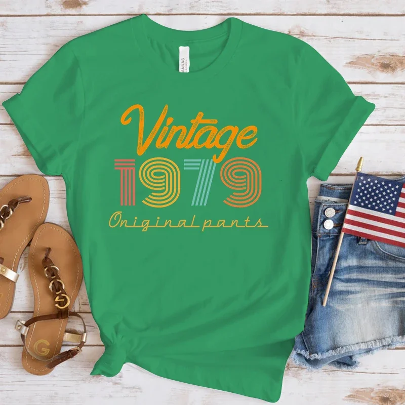 (Premium T-shirt)Women\'S Fashion Funny Vintage 1979 Letter Print T Shirt Summer Unisex Loose Casual Plus Size Graphic Tee Tops